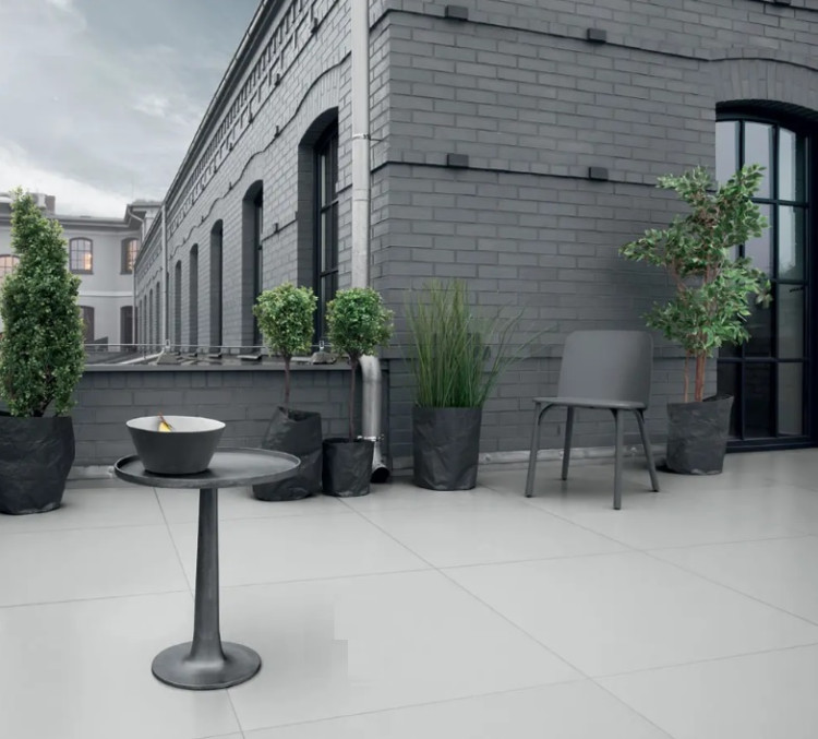 Керамогранит Tubadzin INDUSTRIO Light Grey MAT 29,6x119,8